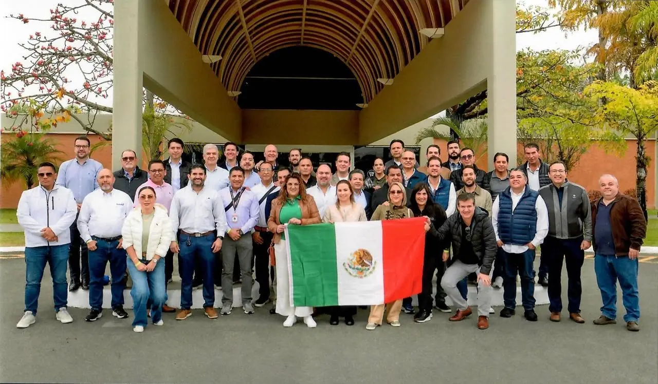 Visita sede armadora global Volkswagen en Brasil